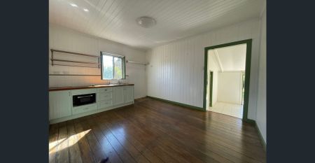 Big bedrooms!! - Photo 3