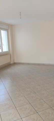 Maison 4 pièces à Le Fuilet - Photo 2