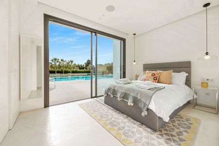 Luxury Villa for rent in Estepona, Spain - Photo 5