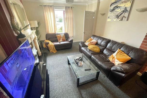 Northfield Gardens - Photo 1