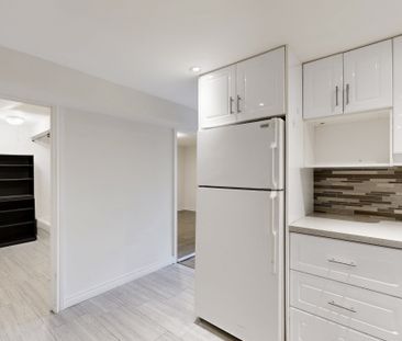 For Lease - 779 Wesley Drive Unit# Bsmt, Oshawa, Ontario - Photo 2