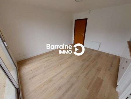 Location appartement à Saint-Pol-de-Léon, 2 pièces 30.3m² - Photo 2