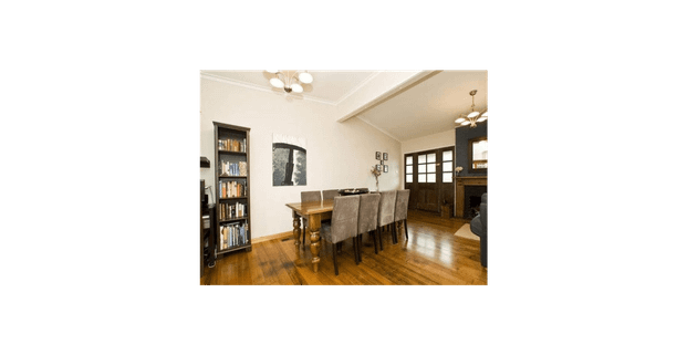 Well Maintained Family Home in Quiet, Convenient Location! - Photo 1