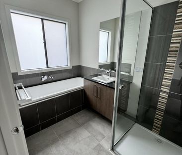 17 Abacot Street, Clyde North, VIC 3978 - Photo 6