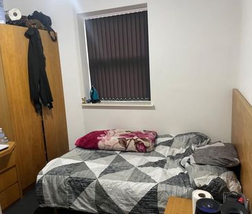 5 bedroom flat share to rent - Photo 5