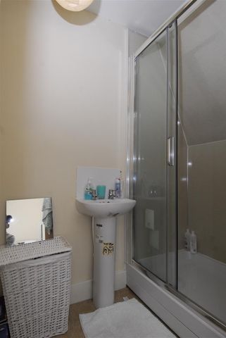 9 Seaton Avenue Flat 4, Plymouth - Photo 3