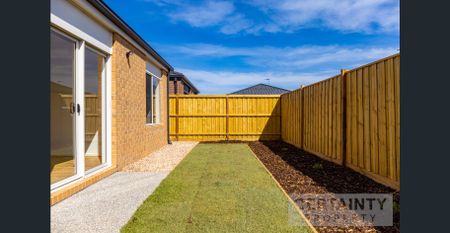 Brand new 4 bedroom house - Photo 3