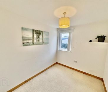 77 New Harbour Road, Portavogie, Newtownards, BT22 1EB - Photo 6