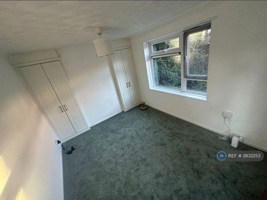 2 bedroom semi-detached house to rent - Photo 1