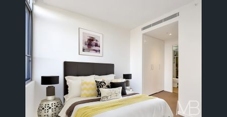 CONTEMPORARY LIVING AT MACQUARIE CENTRAL - Photo 2