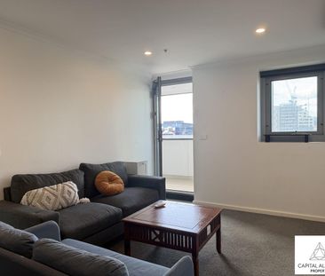 Best Location in the heart of Preston-Fully furnished - Photo 1