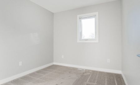 52 Crystal, Winnipeg, MB - Photo 3