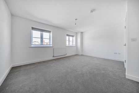 Upton hall crescent - Photo 5