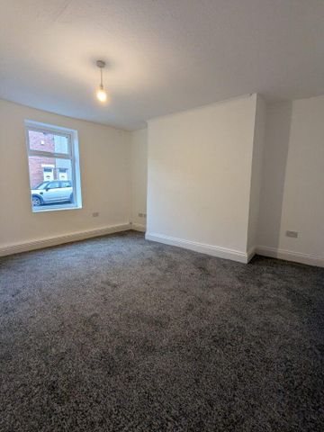 2 bedroom house to rent - Photo 2