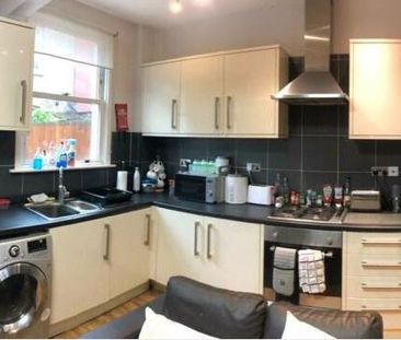 4 Bed Terraced House, Galloway Road, W12 - Photo 5