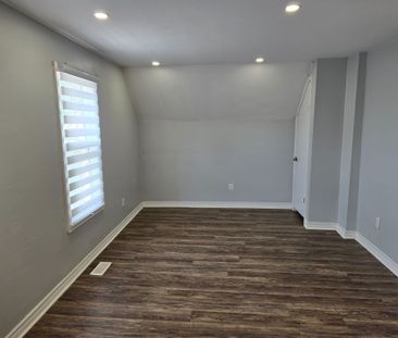 For Lease - 8 Beverley Street Unit# 2, St. Thomas, Ontario - Photo 4