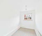 1 Bedroom - Photo 5