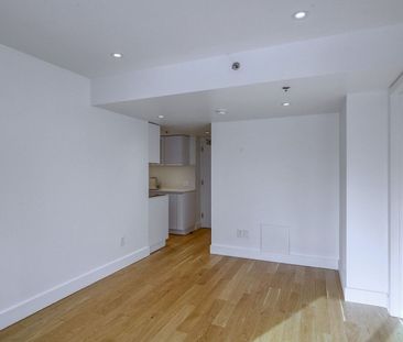 3455 Aylmer - Photo 6