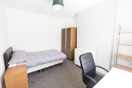 5 bedroom house share to rent - Photo 4