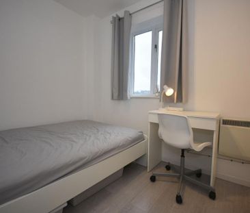 3 bedroom apartment to rent - Photo 5