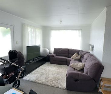 31 Baker Street, Huntly - Photo 2