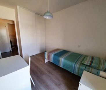 Location Appartement 5 pièces Meublé 95m² BORDEAUX 33300 - Photo 3