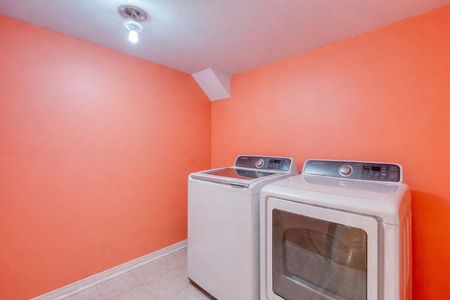 For Lease - 127 Rizal Avenue, Markham, Ontario - Photo 5