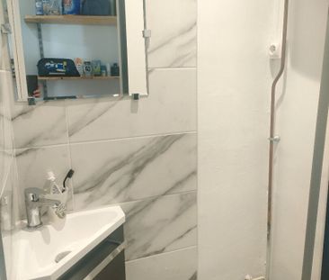 Location Appartement 3 pièces 39m² - Photo 5