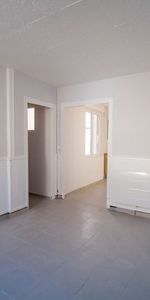 Location Appartement 3 pièces 62m² - Photo 3