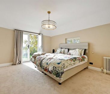 A country home which has been finished to an exceptionally high sta... - Photo 4