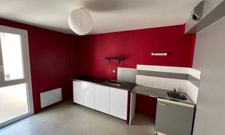 Location Appartement 2 pièces LIMOGES (87000) - Photo 3