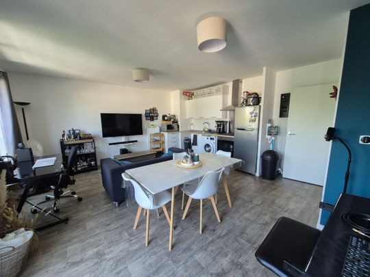 Location Appartement 2 pièces 47m² VALENCIENNES 59300 - Photo 1