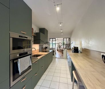 Superbe appartement T3 meublé de 78 m² avec terrasse, garage et bel... - Photo 2