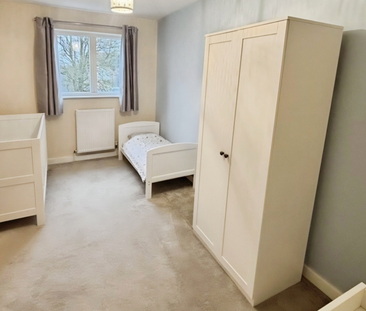 2 bedroom end of terrace house to rent - Photo 2