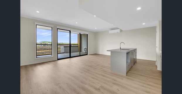 Beautifully Presented 4-Bedroom Home - Photo 1