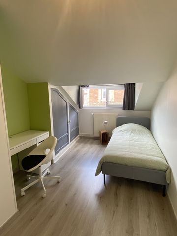 Ref: 1,122 Colocation à LE HAVRE - Photo 2