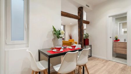 2-bedroom apartment for rent in Embajadores, Madrid. - Foto 4
