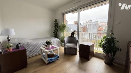 Charmant appartement avec balcon – Idéalement situé au cœur du quartier du Dernier Sou ! - Photo 3