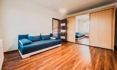 PRENÁJOM | 1 - izbový byt | Sídlisko Rimava - Fotografia 2