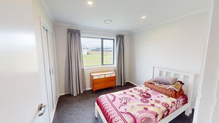 Fitzherbert - 4 Bedrooms - Photo 4
