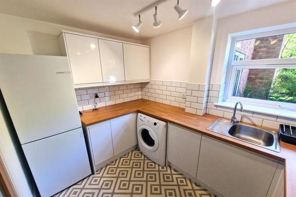 2 Bedroom Apartment To Let - Photo 1