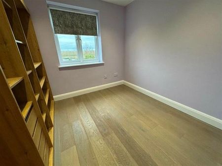 4 bedroom property to rent - Photo 3