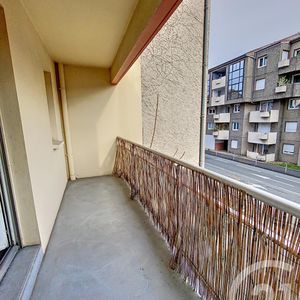 Location Appartement 1 pièce 24m² CLERMONT FERRAND 63000 - Photo 2