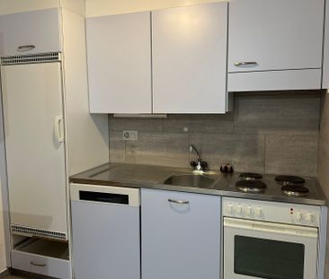 Quiet 3.5-room apartment with practical parking space, Saas im Prät... - Photo 3