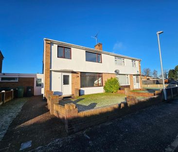 3 bedroom semi-detached house to rent - Photo 2