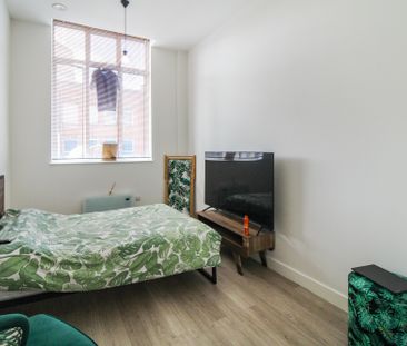 2 bedroom apartment to rent Silver Street, Bedford, Bedfordshire, MK40 - Photo 4