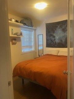 Vancouver Court - 2 - Photo 2