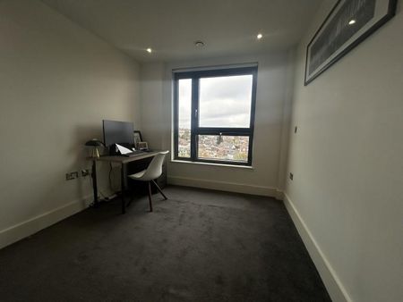 2 bedroom apartment to rent - Photo 5