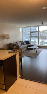 Burnaby Brentwood 2 Bed 2 Bath 16th Floor unit w/parking+locker - Photo 4