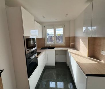 Location Appartement 4 pièces Meublé 76m² ST MAUR DES FOSSES 94100 - Photo 4